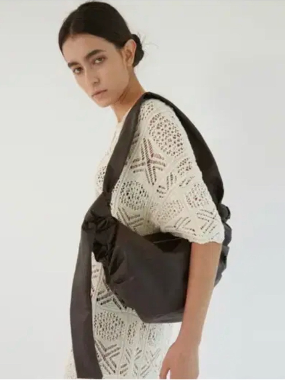 RARE~ CDSD Crinkled leather Dumpling Medium Bag in Espresso ~ Pristine